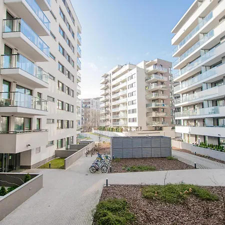 Lovely Studio Close To The Center. Free Parking Warsaw Exterior photo