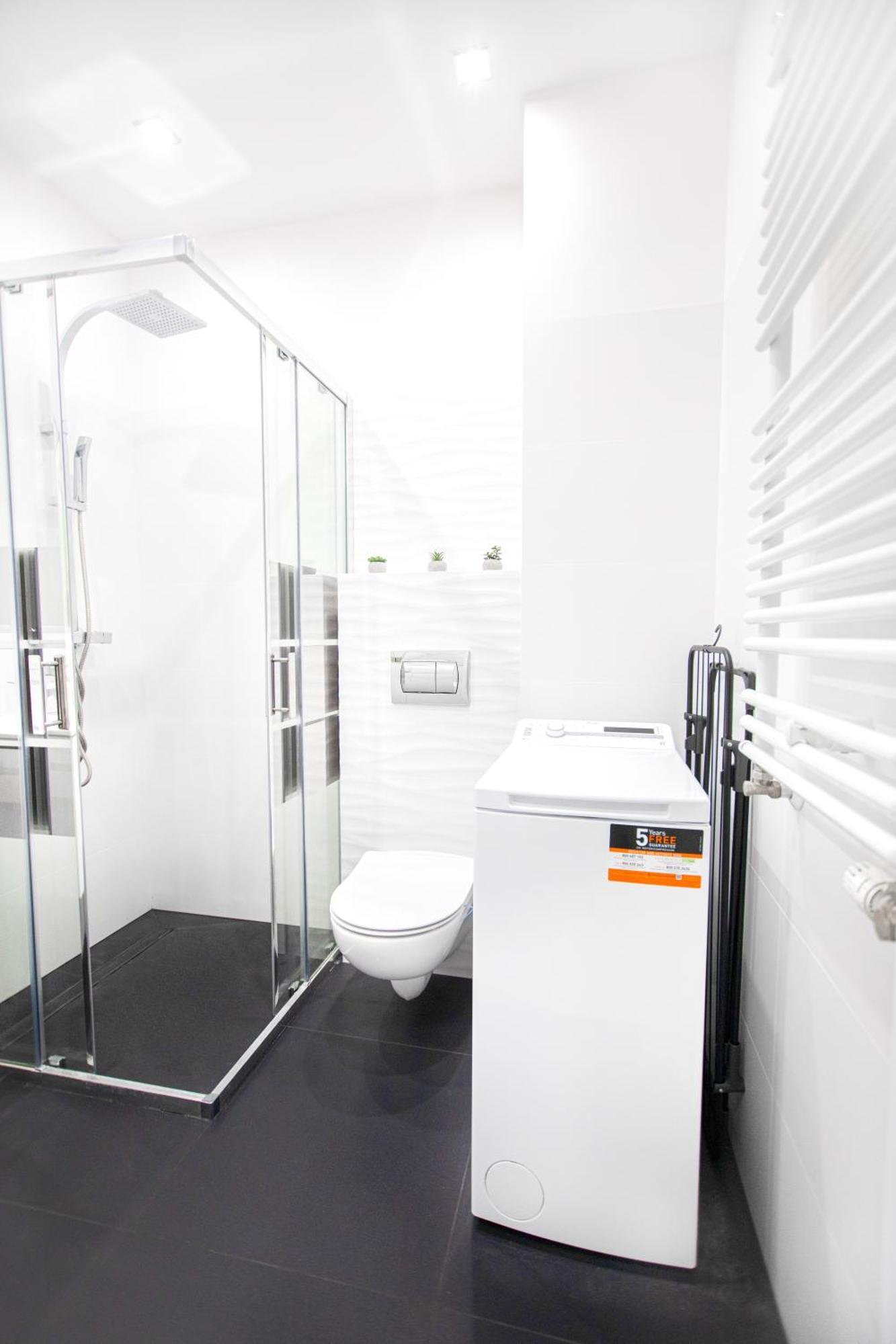 Lovely Close To The Center. Free Parking * Warszawa